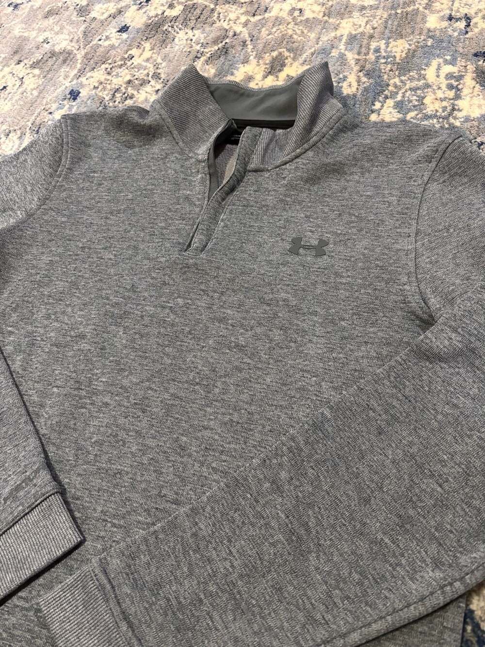 Under Armour 1/4 Zip Pullover Size M Gray Heathered